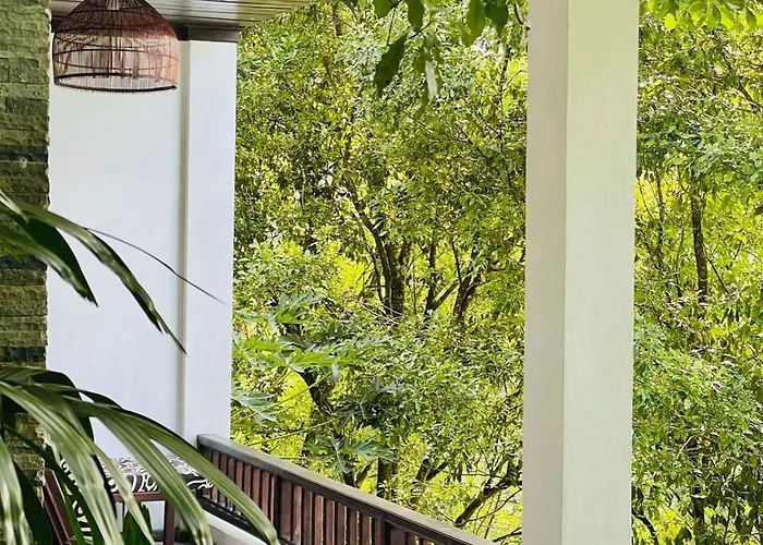 Bali Munduk Delux Ferienhaus *
